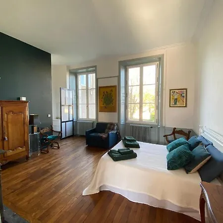 Lysbed - Chevreul Apartamento *